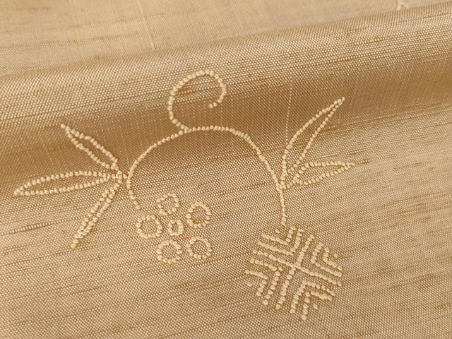 平和屋着物●絲藝苑　上島洋山　紬　中国三大刺繍　相良刺繍　舞花文　正絹　逸品　AABH9967ck