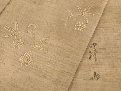 平和屋着物●絲藝苑　上島洋山　紬　中国三大刺繍　相良刺繍　舞花文　正絹　逸品　AABH9967ck