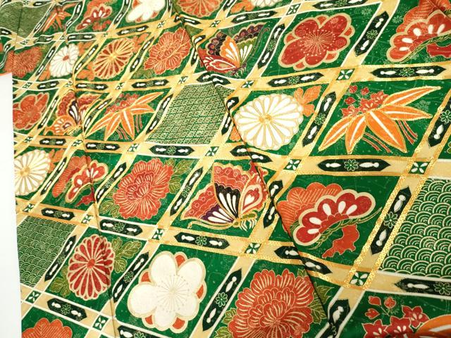 平和屋着物●豪華振袖　駒刺繍　松竹梅　花蝶文　金彩　金通し地　正絹　逸品　AABI0048cs
