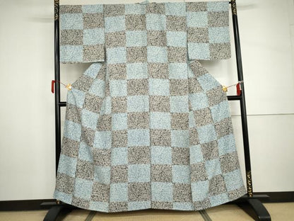 平和屋着物●上質な小紋　市松に観世水　正絹　逸品　未使用　AABI0049cs