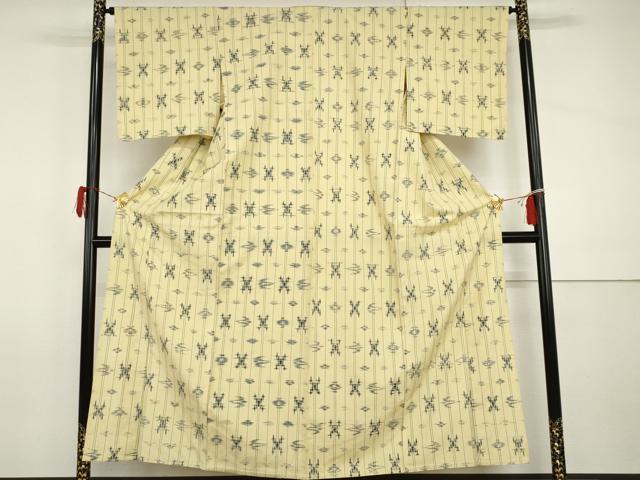 平和屋着物▽上質な紬　単衣　琉球絣文様　正絹　逸品　AABI0074cs