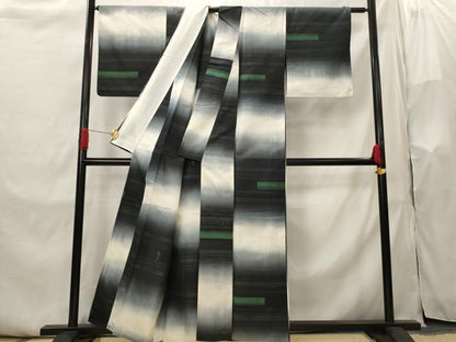 平和屋着物▽上質な紬　単衣　横段文　正絹　逸品　AABI0173st