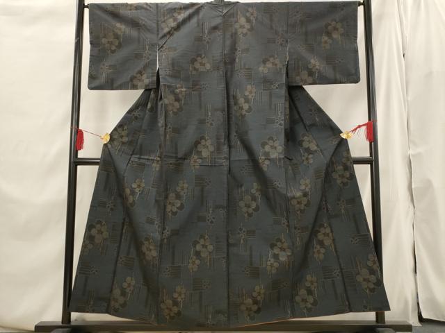 平和屋着物■本場大島紬　草花文　正絹　逸品　AABI0315st
