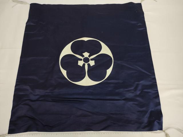 平和屋本店▼掛　袱紗4点セット　駒刺繍　片喰　五三の桐　法衣　寺院　仏具　仏教　僧侶　神職　装束　AABI0391ja