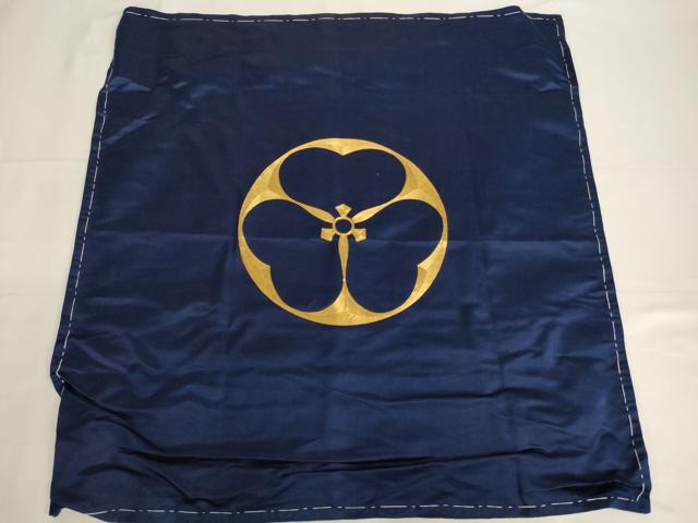 平和屋本店▼掛　袱紗4点セット　駒刺繍　片喰　五三の桐　法衣　寺院　仏具　仏教　僧侶　神職　装束　AABI0391ja