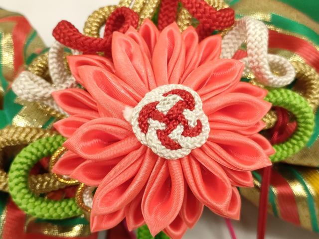 平和屋本店∵七五三　女の子　つけ帯・帯締めセット　松皮菱花文　つまみ細工　金糸　箱付き　AABI0435ja