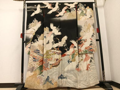 平和屋本店●アンティーク　大正ロマン　振袖　駒刺繍　群れ鶴風景草花舟宝尽くし　黒地　金彩　正絹　逸品　AABI0465ph