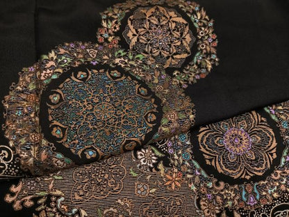 平和屋着物●豪華黒留袖　草花丸文　金彩　正絹　逸品　AABI0469ph
