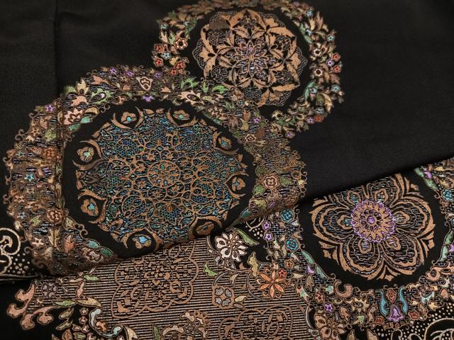 平和屋着物●豪華黒留袖　草花丸文　金彩　正絹　逸品　AABI0469ph