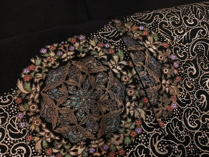 平和屋着物●豪華黒留袖　草花丸文　金彩　正絹　逸品　AABI0469ph