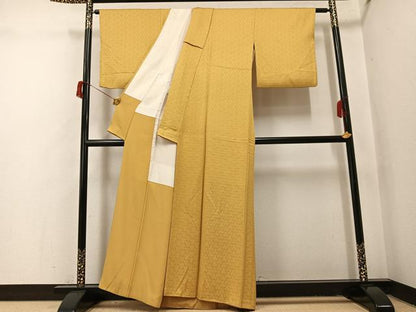平和屋着物●上質な色無地　毘沙門亀甲地紋　黄朽葉色　正絹　逸品　AABI0480ph