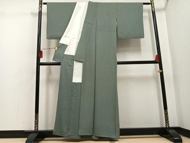 平和屋着物●上質な色無地　草花地紋　柳煤竹色　正絹　逸品　AABI0533ph