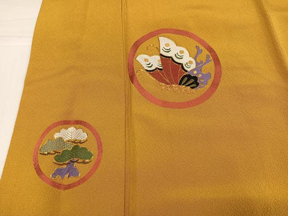 平和屋着物●豪華振袖　駒刺繍　花蝶丸文　正絹　逸品　AABI0536ph