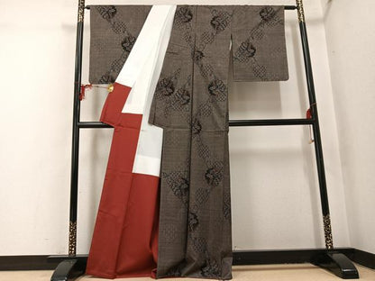 平和屋着物●本場大島紬　カタス7マルキ　古代染色　純泥染　雪輪吉祥草花文　証紙付き　正絹　逸品　未使用　AABI0553ph