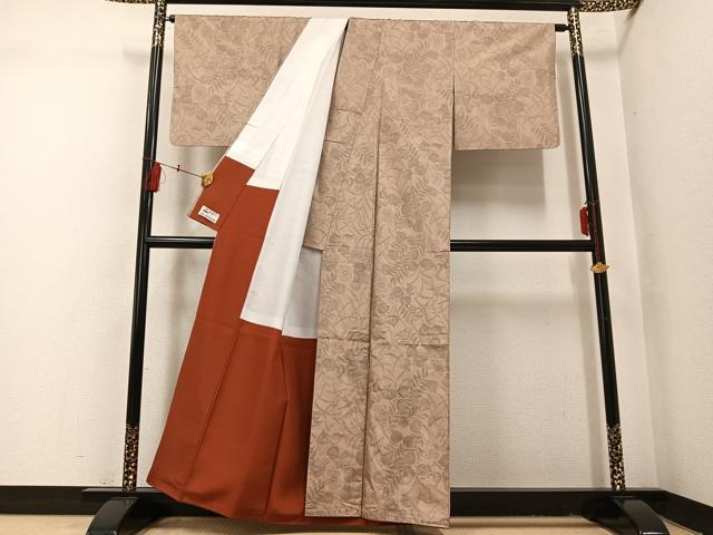 平和屋着物●本場大島紬　草花文　やまと誂製　正絹　逸品　AABI0564ph