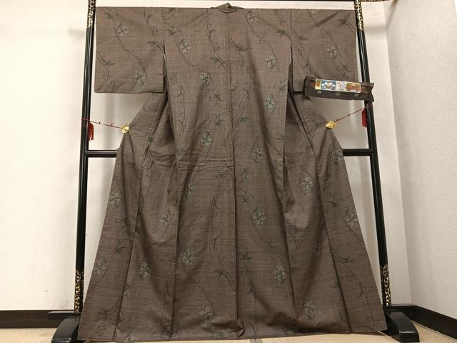 平和屋着物●本場大島紬　古代純泥染　カタス7マルキ　草花文　住友栄山作　やまと誂製　証紙付き　正絹　逸品　AABI0581ph