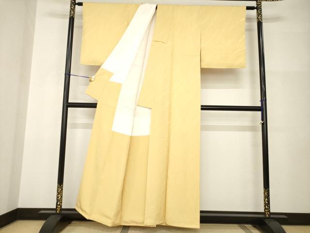 平和屋着物●上質な色無地　箔散らし花地紋　玉蜀黍色　正絹　逸品　AABI0837ck