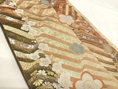 平和屋着物◎六通柄袋帯　唐織　舞梅文　金糸　正絹　逸品　AABI0939yx