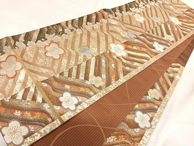 平和屋着物◎六通柄袋帯　唐織　舞梅文　金糸　正絹　逸品　AABI0939yx
