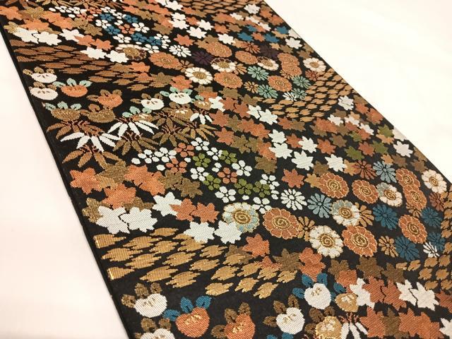 平和屋着物◎六通柄袋帯　唐織　能裳　草花文　黒地　金糸　正絹　逸品　AABI1096yx
