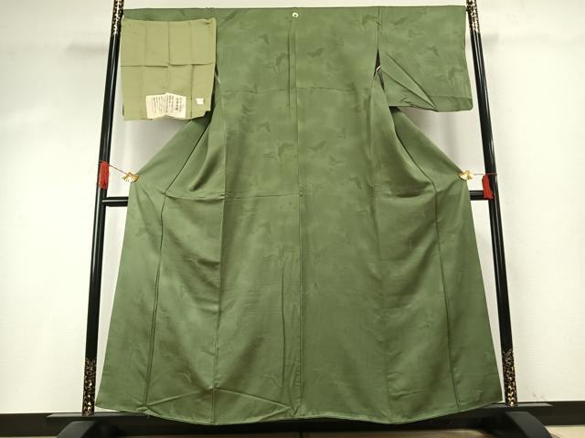 平和屋着物●上質な色無地　泥草木染　花蝶地紋　松葉色　反端付き　正絹　逸品　AABI1206fy
