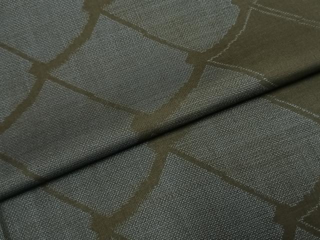 平和屋着物●本場大島紬　カタス9マルキ　瓦文　正絹　逸品　AABI1237fy