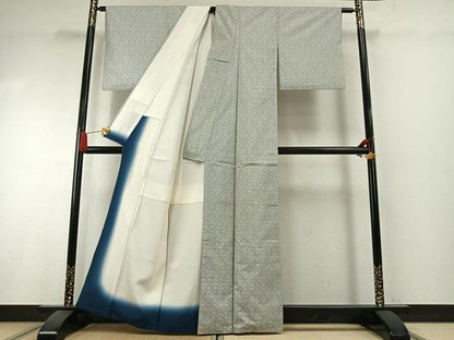 平和屋着物●本場大島紬　白大島　一元7マルキ　亀甲花文　正絹　逸品　AABI1266fy