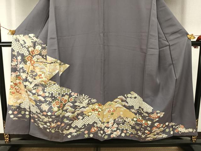 平和屋着物●創業460年・千總　色留袖　駒刺繍　松竹梅　飛鶴文　金彩　正絹　逸品　AABI1269fy