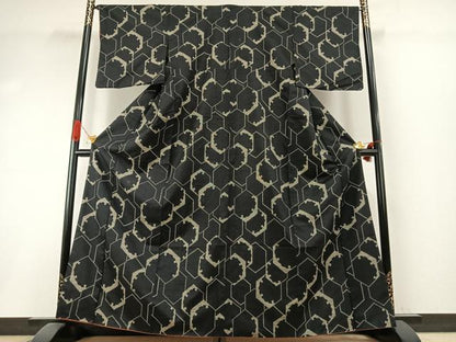 平和屋着物●上質な紬　亀甲文様　黒地　正絹　逸品　AABI1271fy
