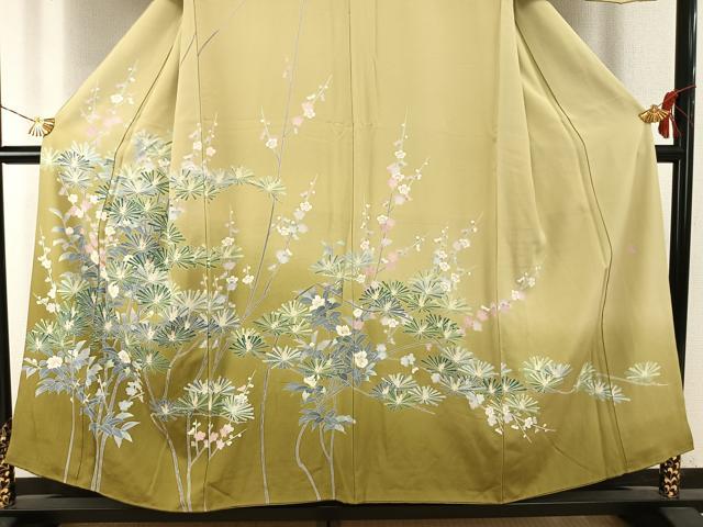 平和屋着物●訪問着　友禅　作家物　枝梅松花文　暈し染め　正絹　逸品　AABI1286fy