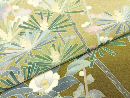 平和屋着物●訪問着　友禅　作家物　枝梅松花文　暈し染め　正絹　逸品　AABI1286fy