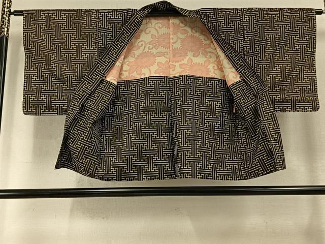 平和屋着物●本場大島紬　龍郷絣　秋名バラ　アンサンブル　反端付き　正絹　逸品　AABI1301fy