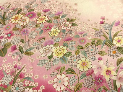 平和屋着物●豪華振袖　駒刺繍　草花文　暈し染め　金彩　京都きもの友禅扱い　正絹　逸品　AABI1321fy