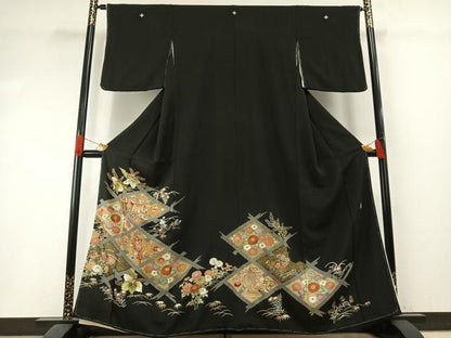 平和屋着物●豪華黒留袖　作家物　駒刺繍　草花文　金糸　金彩　正絹　逸品　AABI1326fy