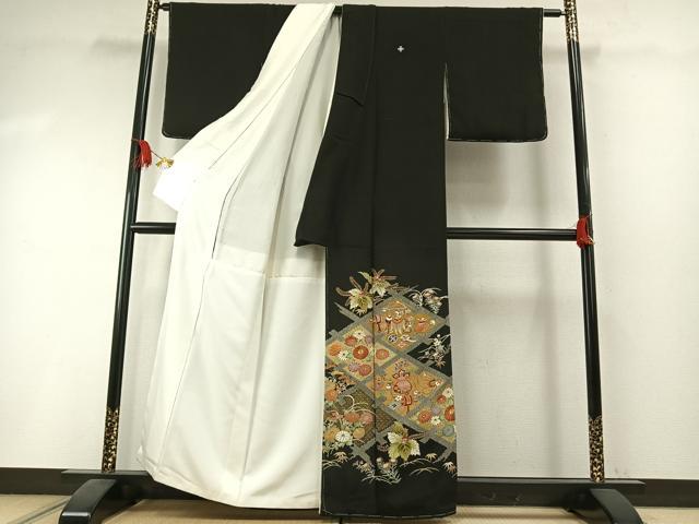 平和屋着物●豪華黒留袖　作家物　駒刺繍　草花文　金糸　金彩　正絹　逸品　AABI1326fy
