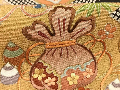 平和屋着物●豪華黒留袖　作家物　駒刺繍　草花文　金糸　金彩　正絹　逸品　AABI1326fy