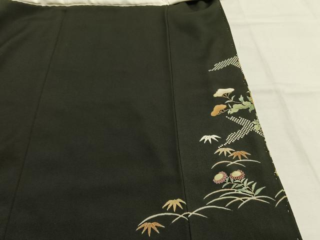平和屋着物●豪華黒留袖　作家物　駒刺繍　草花文　金糸　金彩　正絹　逸品　AABI1326fy