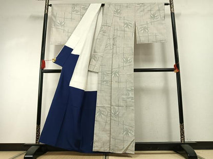 平和屋着物●本場大島紬　白大島　一元絣　笹竹文　正絹　逸品　AABI1363fy