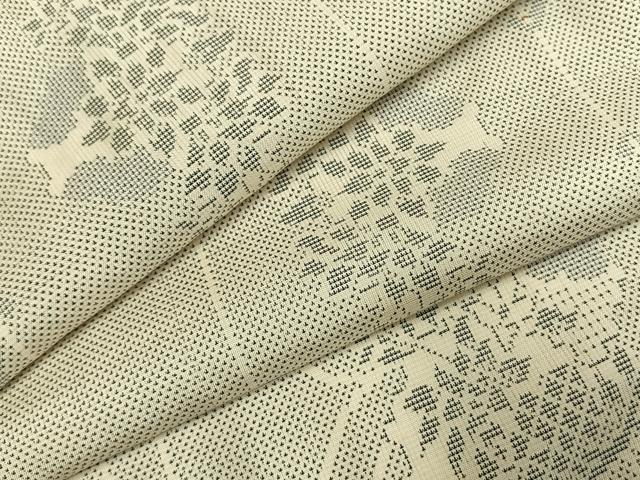 平和屋着物●本場大島紬　白大島　カタス7マルキ　草花文　正絹　逸品　AABI1422fy