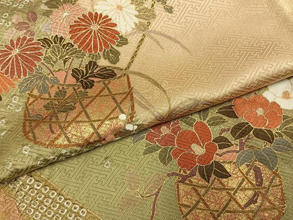 平和屋着物●訪問着　絞り　草花文　金彩　まるやま扱い　正絹　逸品　AABI1434fy