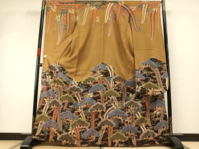 平和屋着物●豪華振袖　駒刺繍　枝松文　金彩　正絹　逸品　AABI1447fy
