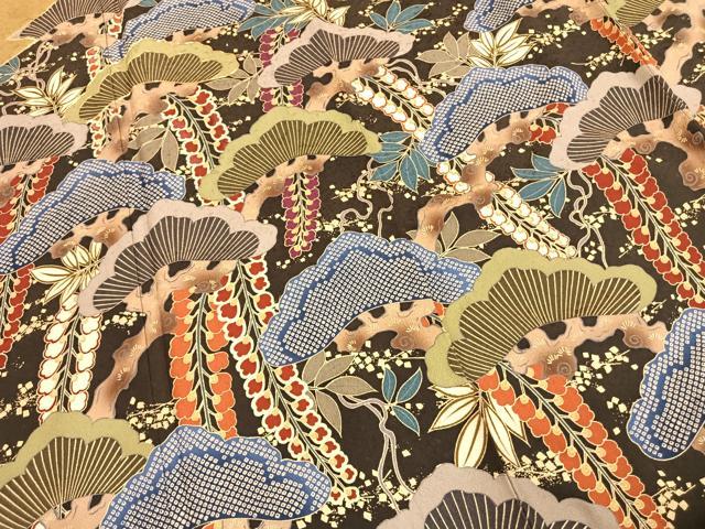 平和屋着物●豪華振袖　駒刺繍　枝松文　金彩　正絹　逸品　AABI1447fy