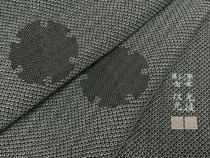 平和屋着物●伝統工芸師　服部光擴　彫士：住田双光　小紋　雪輪文　ほたる暈し　正絹　逸品　AABI1487fy