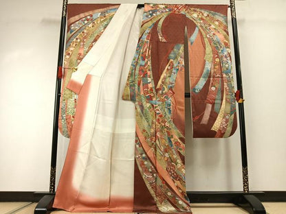 平和屋着物●紫綬褒章　巨匠『岩田専太郎』　振袖　駒刺繍　熨斗花鳥文　暈し染め　金彩　正絹　逸品　AABI1489fy