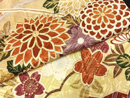 平和屋着物●豪華振袖　駒刺繍　草花文　金彩　正絹　逸品　未使用　AABI1493fy
