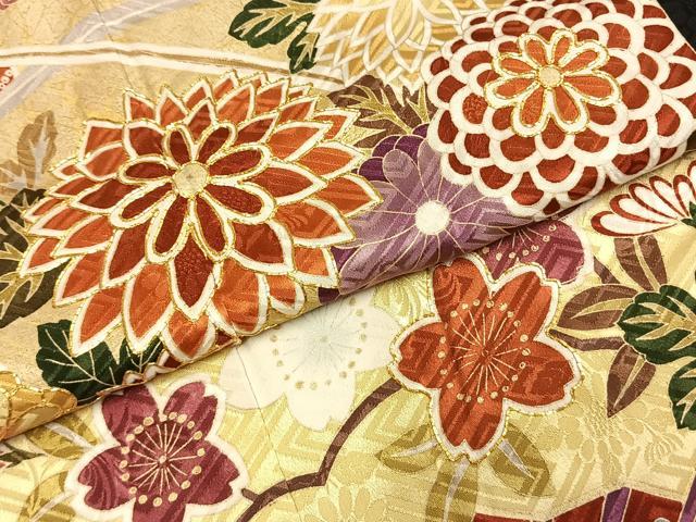 平和屋着物●豪華振袖　駒刺繍　草花文　金彩　正絹　逸品　未使用　AABI1493fy