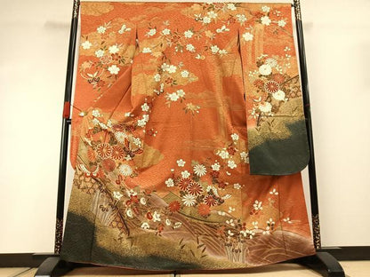 平和屋着物●豪華振袖　駒刺繍　花蝶文　暈し染め　金彩　正絹　逸品　AABI1495fy