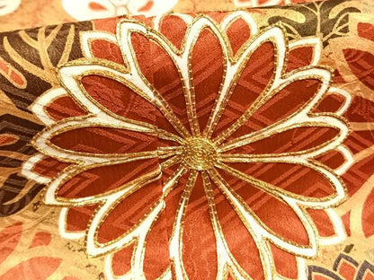 平和屋着物●豪華振袖　駒刺繍　花蝶文　暈し染め　金彩　正絹　逸品　AABI1495fy
