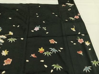 平和屋着物●豪華振袖　雪輪花文　黒地　金彩　正絹　逸品　AABI1522fy