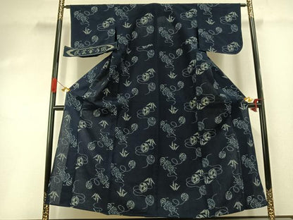 平和屋着物●久留米絣　単衣　折鶴　毬　でんでん太鼓　反端付き　綿　逸品　未使用　AABI1593fy